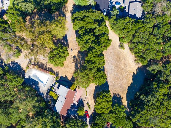 2nd image of 17200 Los Robles Way