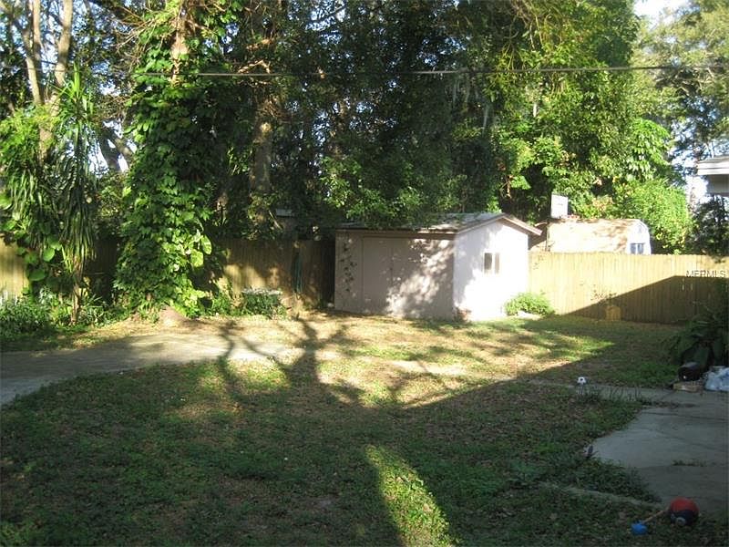 2nd image of 2408 Sandalwood Dr