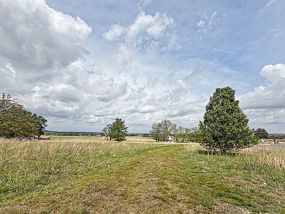 5th image of 83048 S 4700th Rd