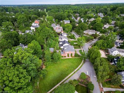 211 Country Club Dr, Greensboro, NC, 27408