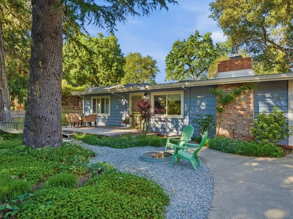 8843 Marianna Drive, Forestville, CA 95436