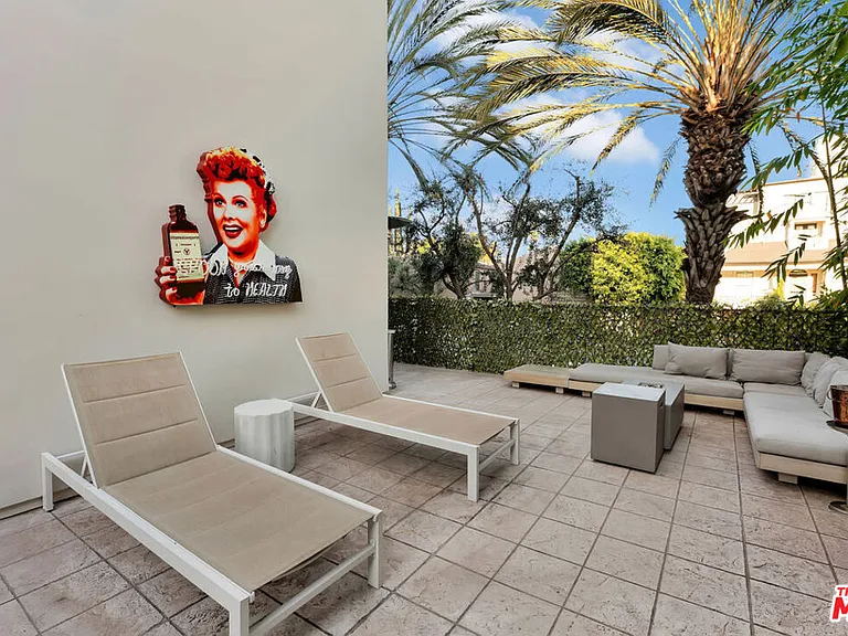 851 N San Vicente Blvd #121 — Photo 20