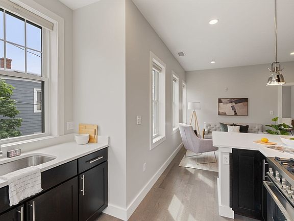5th image of 57 Pitman St #2A