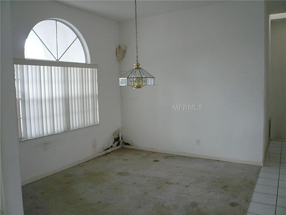 4th image of 8828 Planters Ln