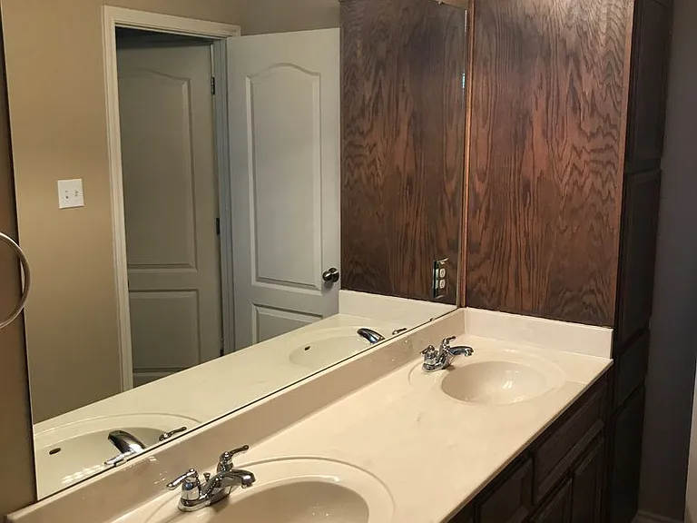 4705B Passion Flower Blvd — Photo 7