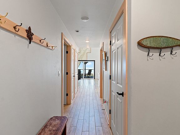 2nd image of 4381 Anapaula Ln