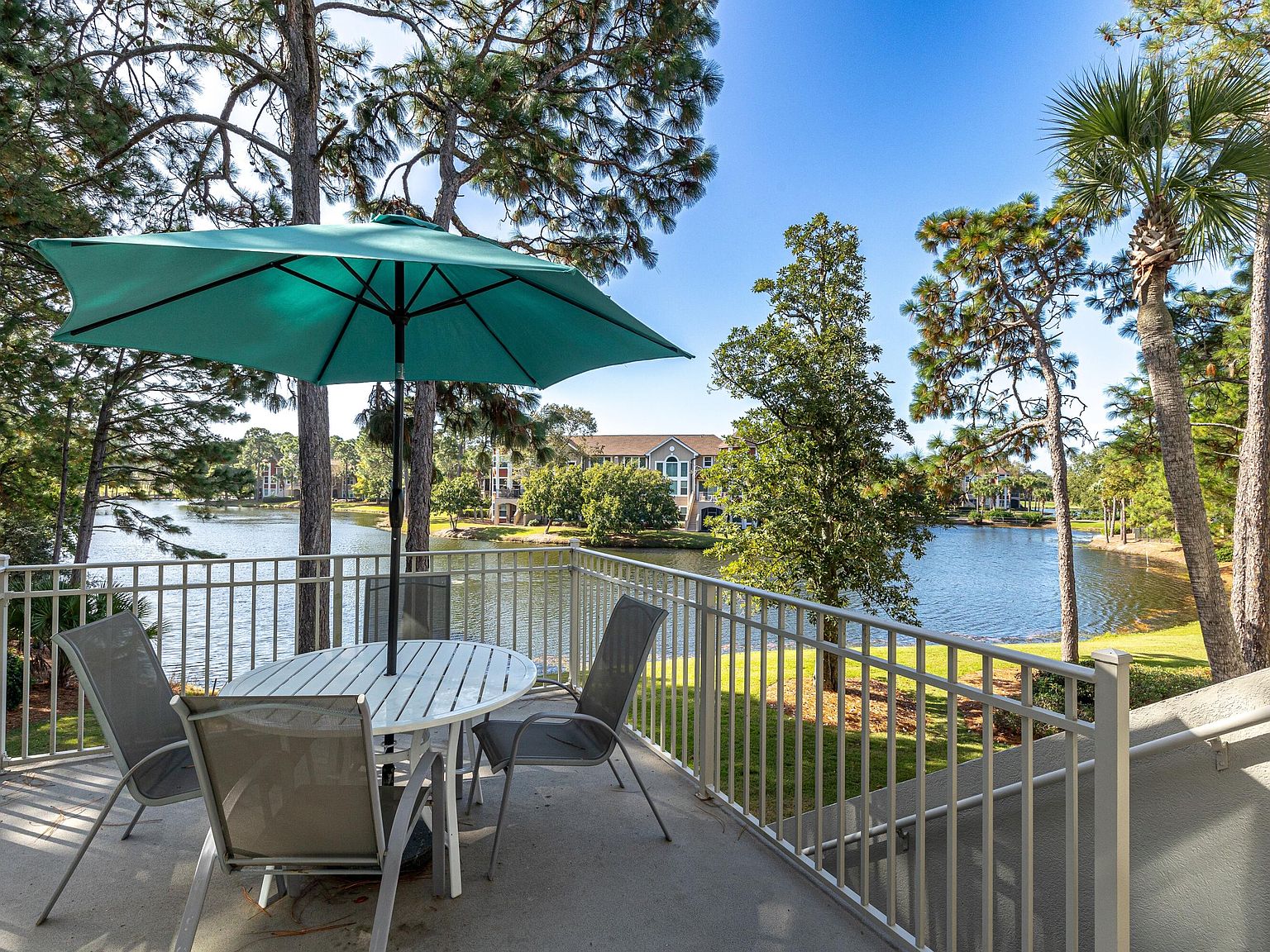 8568 Turnberry Dr #8568