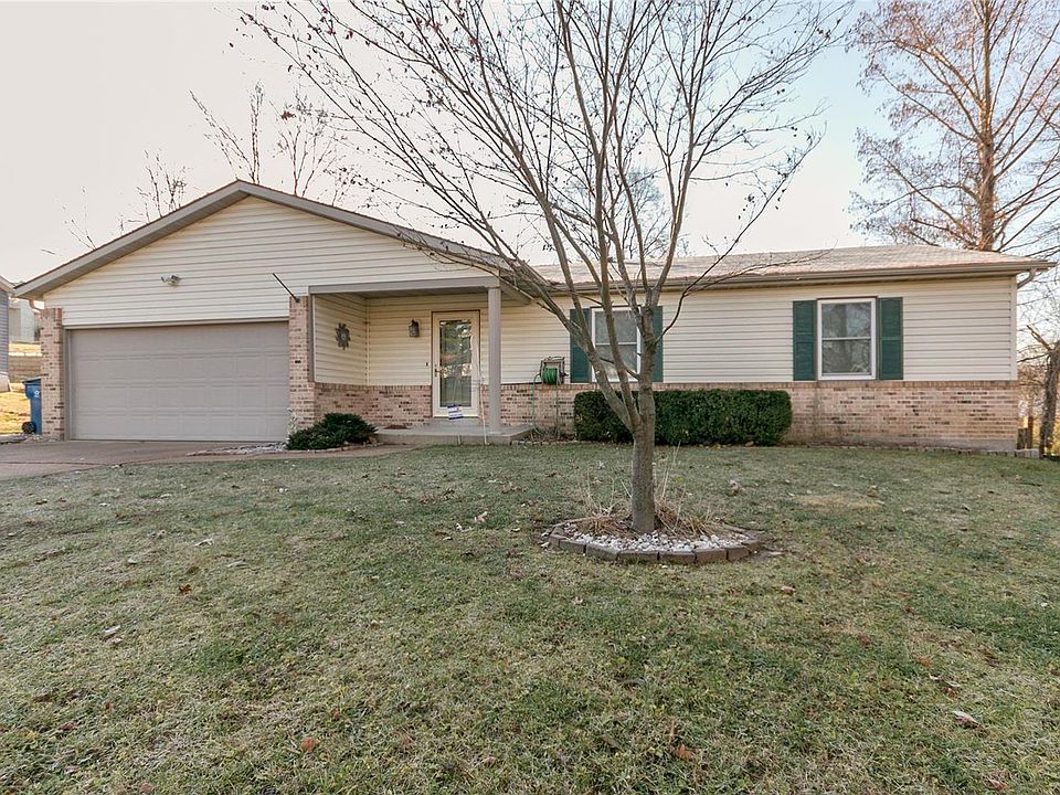 1st image of 12154 Josephine Marie Dr