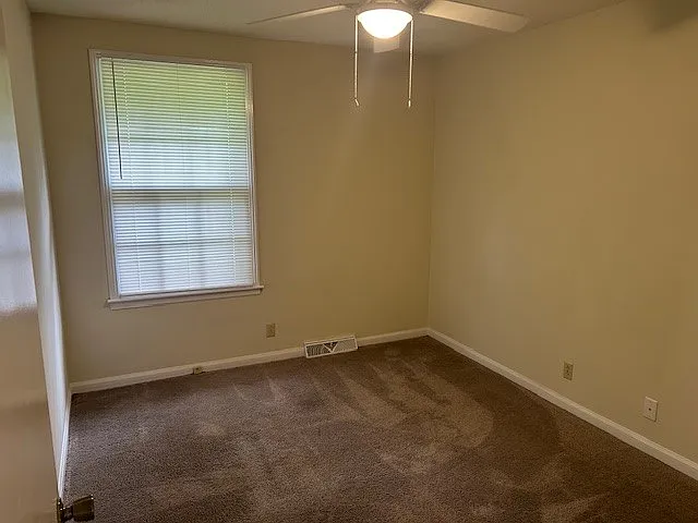1273 Slayden Cir — Photo 6
