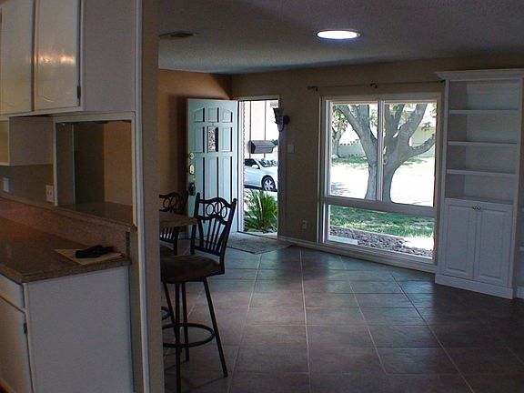 Large windows bring in lots of sunshine.