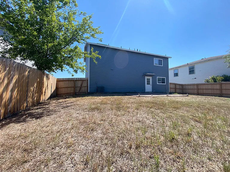 3215 Northwest Blvd — Photo 27