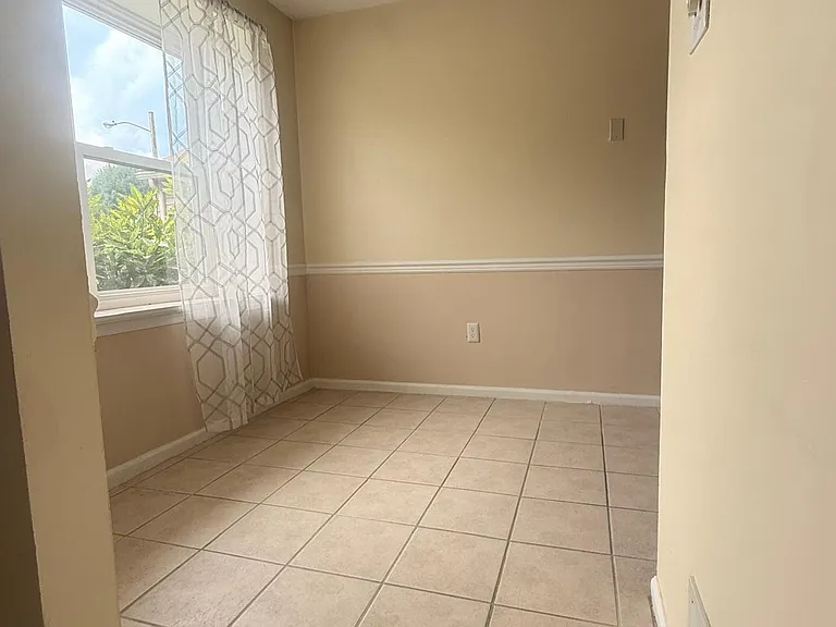 133 River Bank Dr — Photo 5