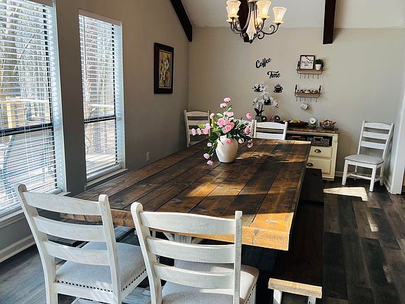 3rd image of 2508 Marcal Rd