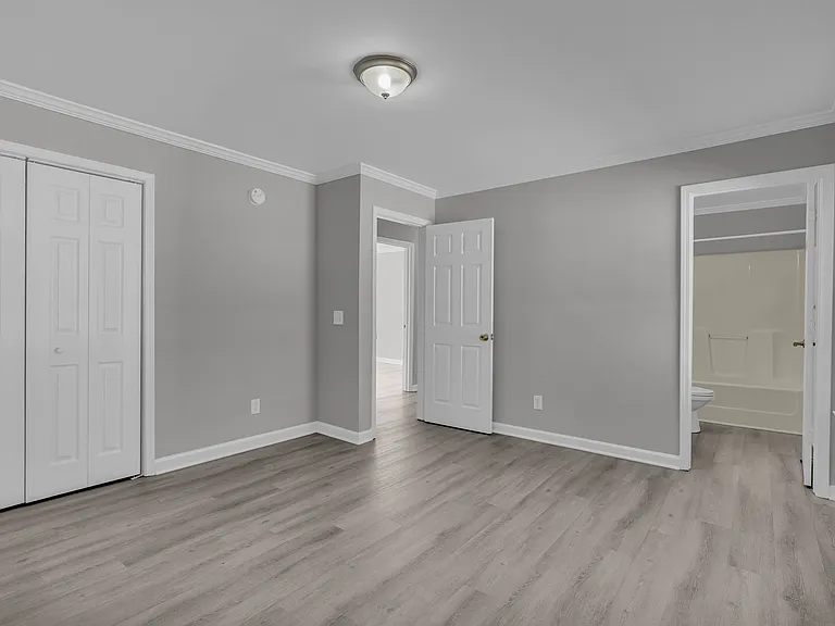1040 Thomasville Estates Way SE — Photo 20