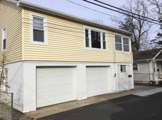 415 Norwood Ln, Avon By the Sea, NJ 07717