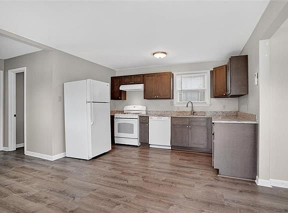 2nd image of 3714 Johnson St #1/2