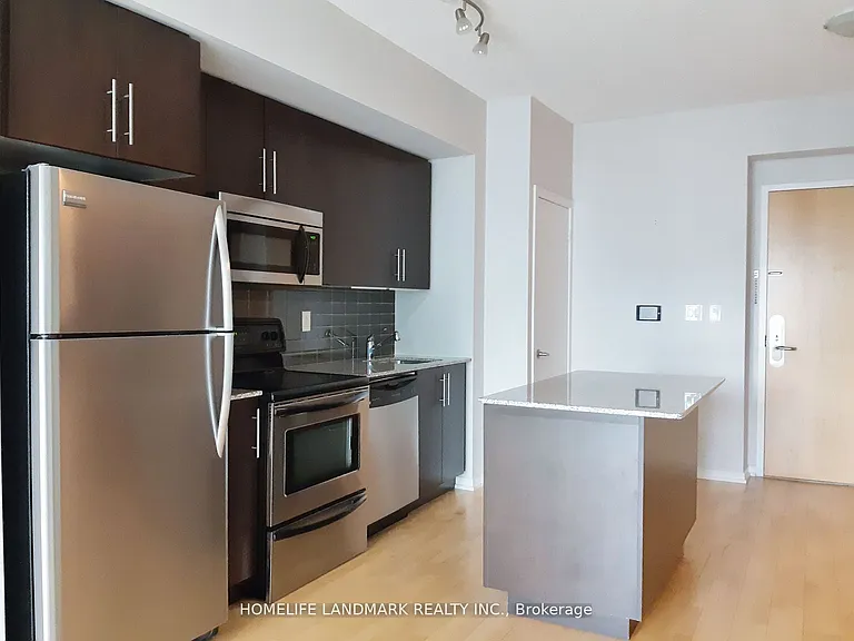 65 Bremner Blvd #4709 — Photo 5