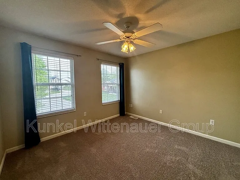 720 Cedar Mill Dr — Photo 30