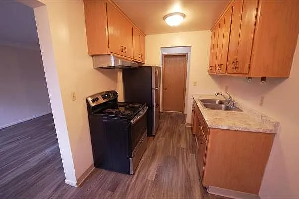 View Street Apartments — Photo 7