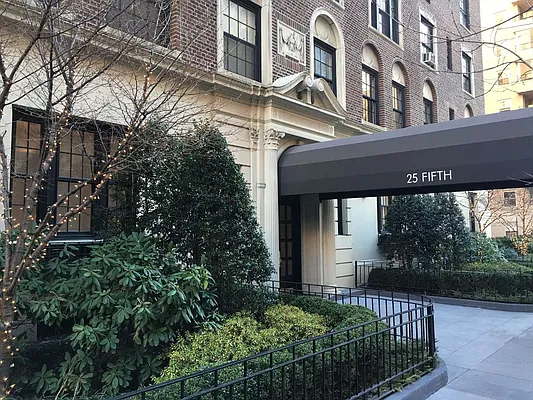 Rented by Corcoran | media 10