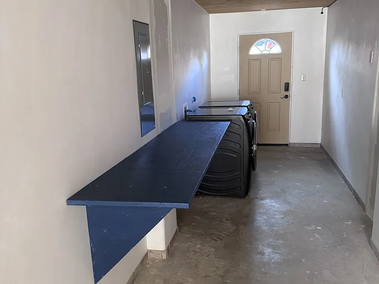 232 Valverde St — Photo 105