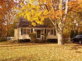 445 N 8th St, Lewiston, NY 14092
