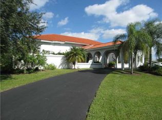 13441 Luray Rd, Southwest Ranches, FL 33330