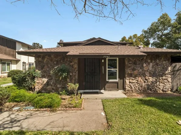 9941 Woodpark Dr, Santee, CA 92071