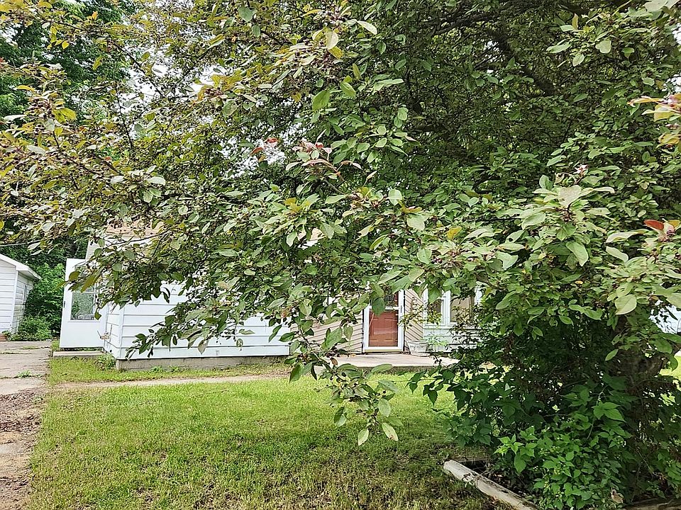 1st image of 3715 Waldo Ave