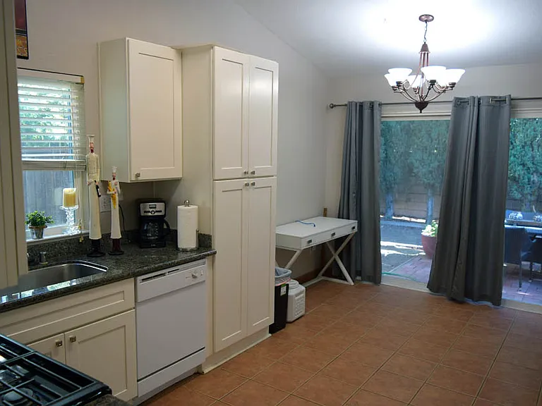 740 Crossridge Ct — Photo 19