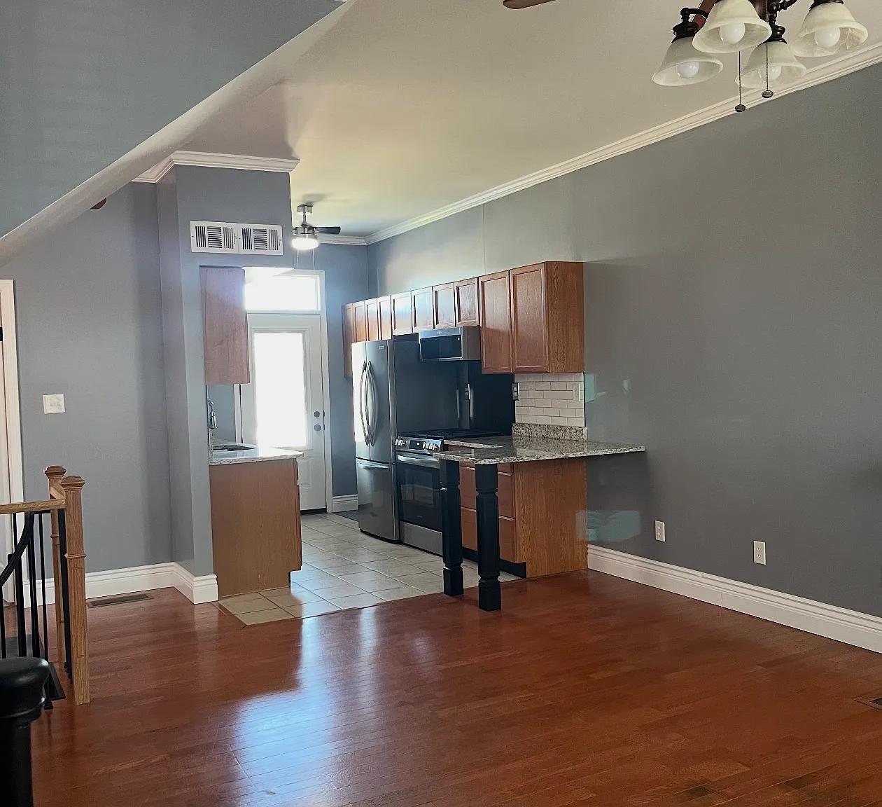 2 bed, 1000 sqft, $2,300 — Photo 4