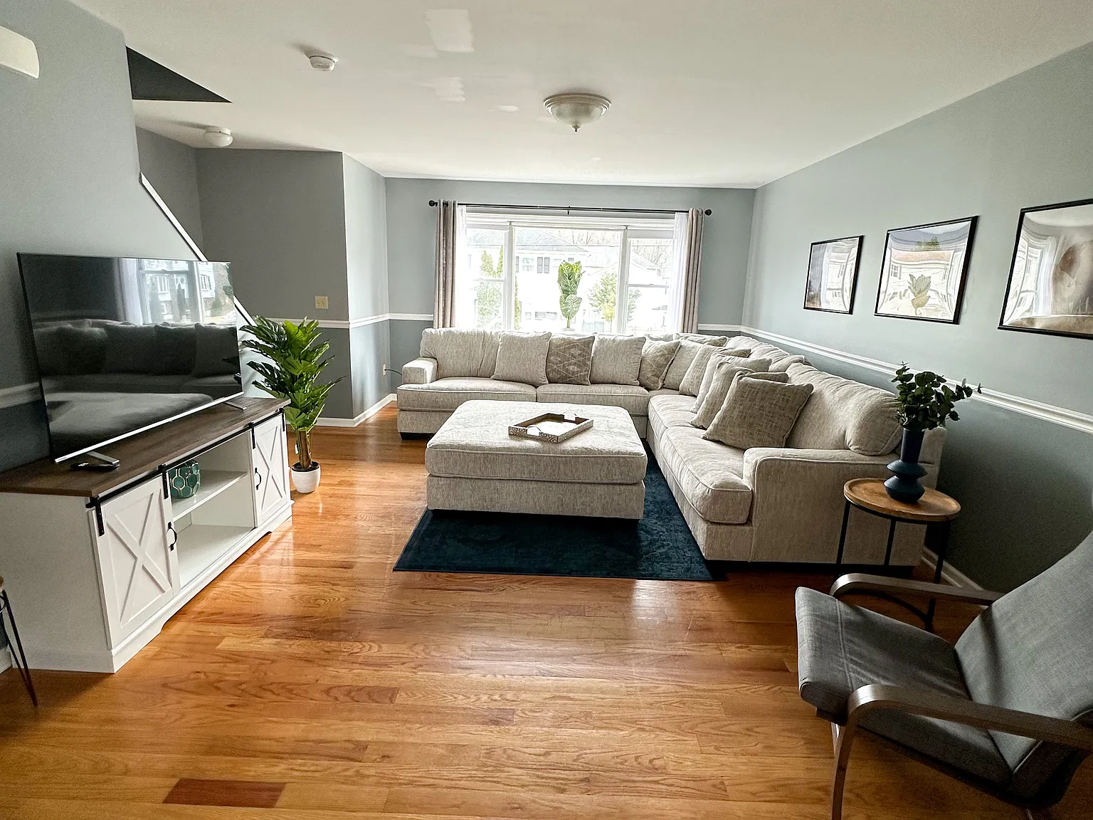 3 bed, 1.5 bath, 3200 sqft, $1,450 — Photo 4