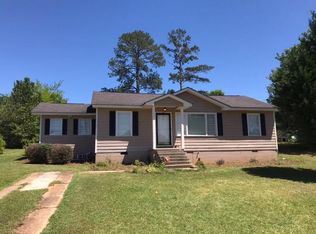 106 Peggyanne Dr, Americus, GA 31709