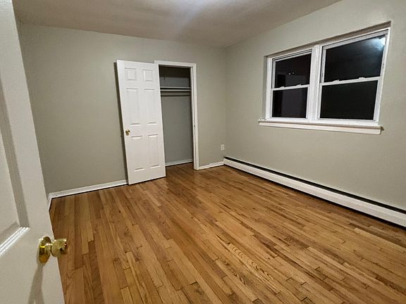 4th image of 48-50 Carteret St #6