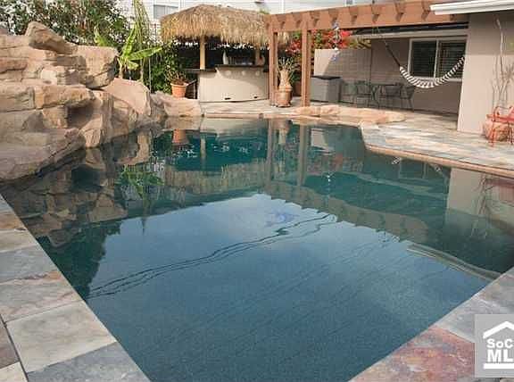 Peble Tec Swimming Pool