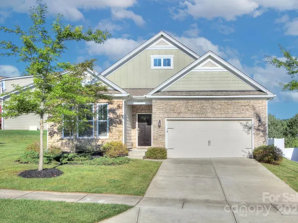 4333 Legacy Dr, Denver, NC 28037