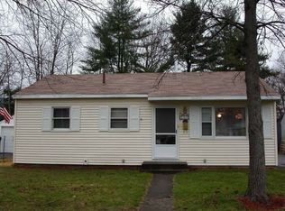 517 Chiswell Rd, Schenectady, NY 12304