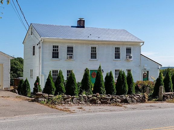 2nd image of 128 Governors Road