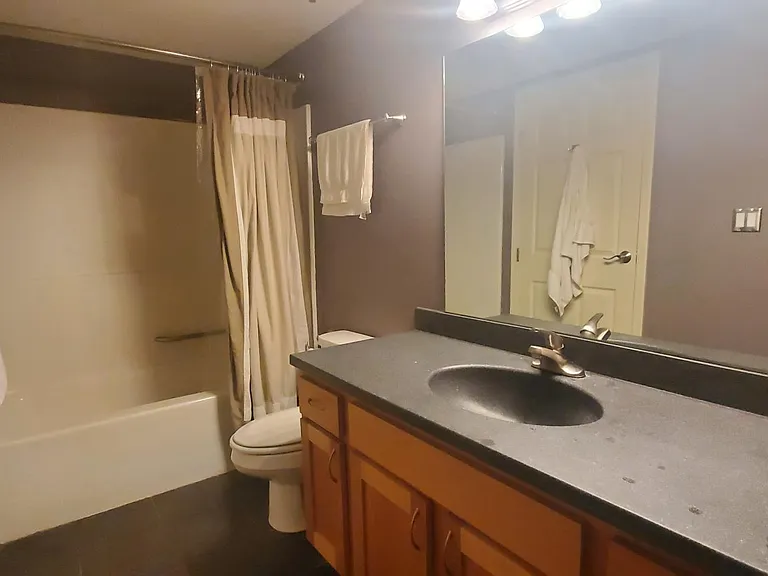 270 E Highland Ave #423 — Photo 9