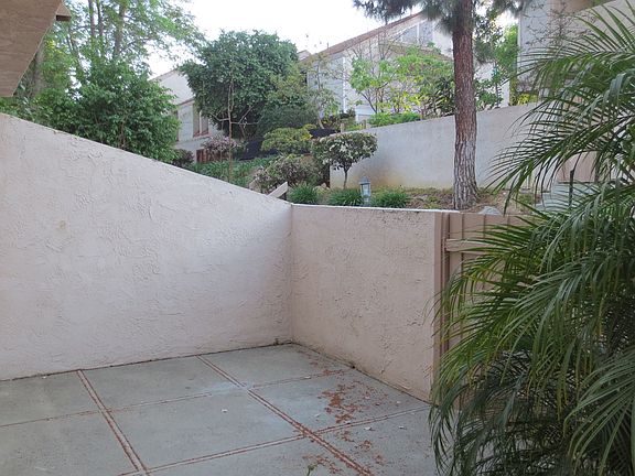 3rd image of 792 Tuolumne Ave