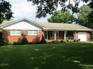 1396 Pleasant Valley Rd, Union City, TN 38261