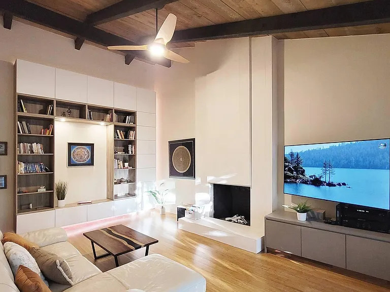 255 S Rengstorff Ave #170 — Photo 4