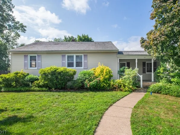 17 Oak Ln, Parsippany-Troy Hills Twp., NJ 07034