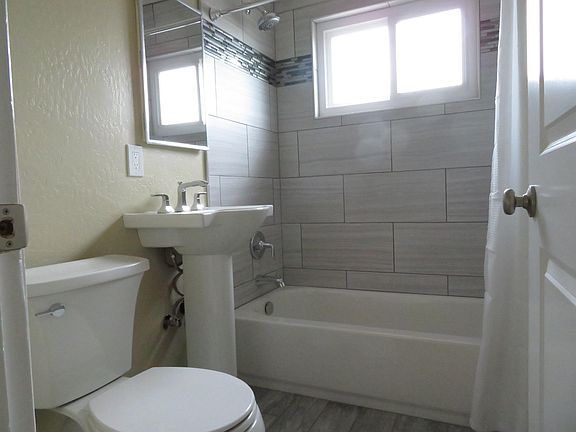 4th image of 780 Elm St APT 4