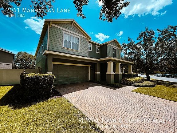 3rd image of 2041 Manhattan Ln