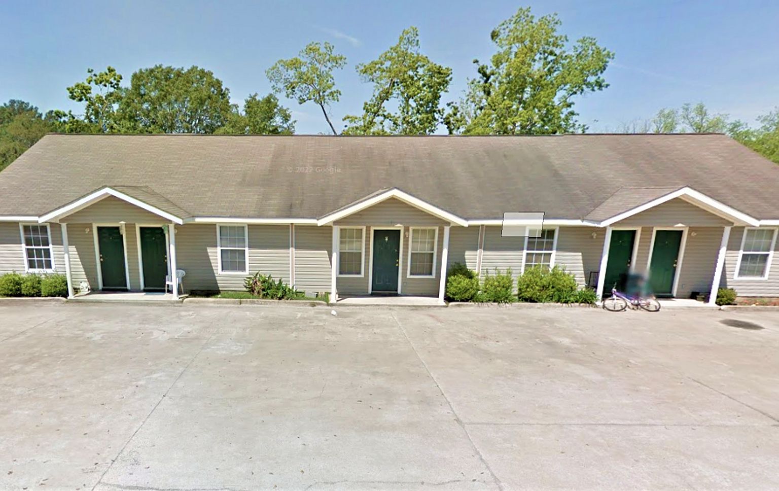 213 E Vine St NW, Pelham, GA 31779 Zillow