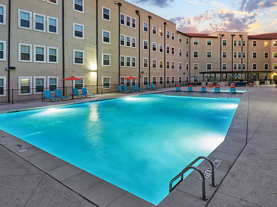 Within Bell Tower Flats you have access to our resort-style swimming pool and spa, clubhouse, fitness center and much more.