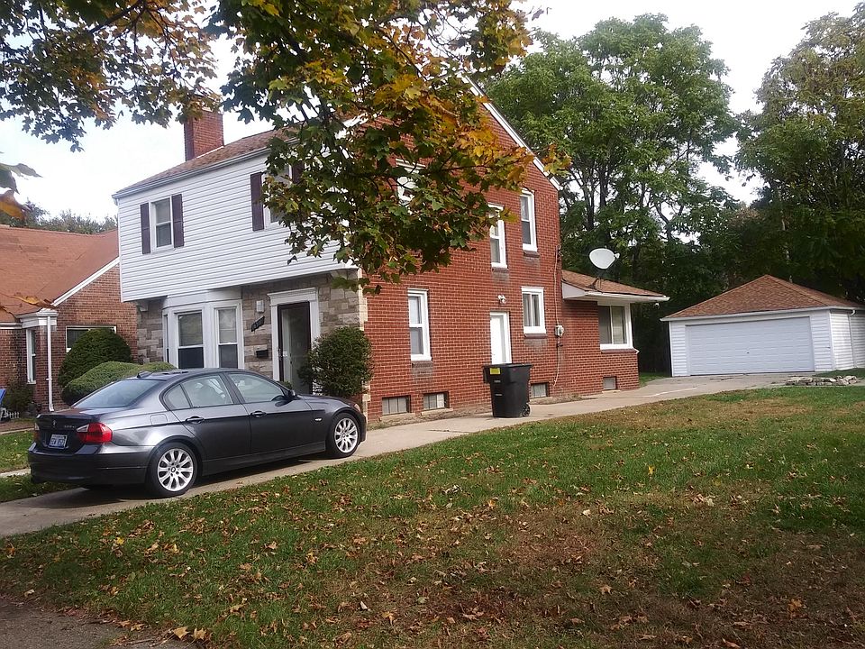 1st image of 16508 Sussex St