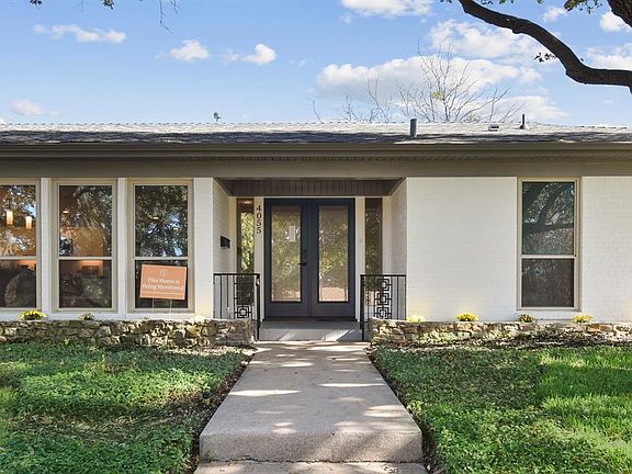 3rd image of 4055 Hildring Dr W