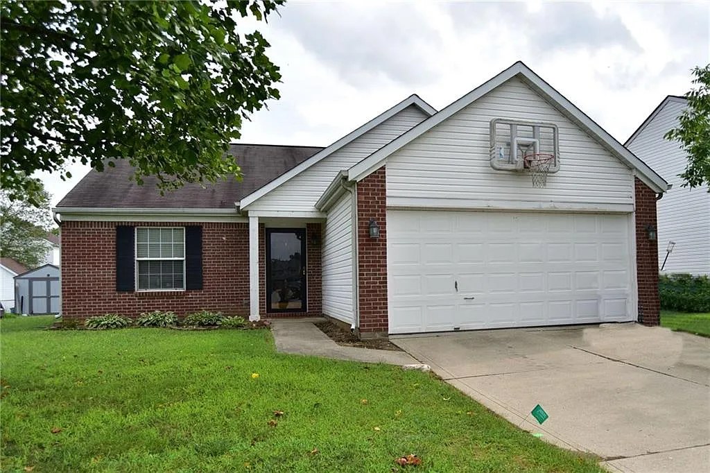 1715 Perry Commons Blvd photo 1